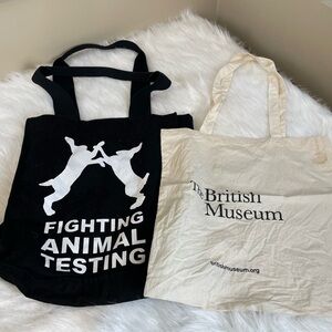 Two totes-  Lush and British Museum Set